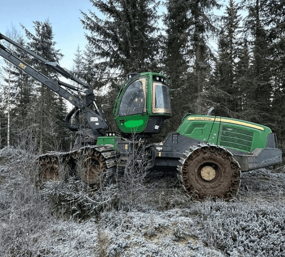 John Deere 1070G