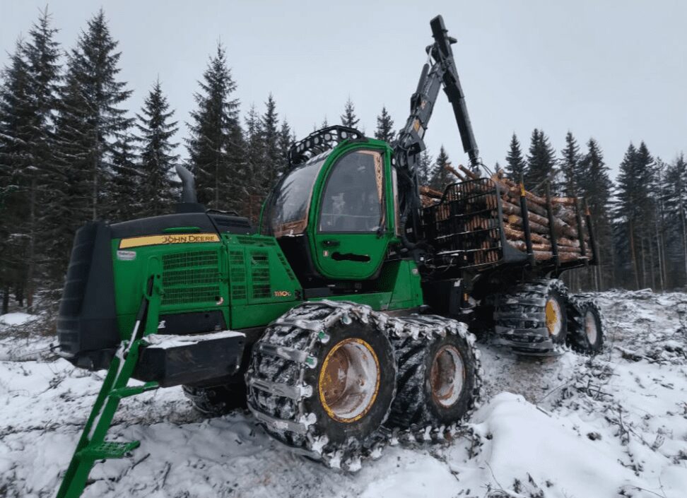 John Deere 1110G