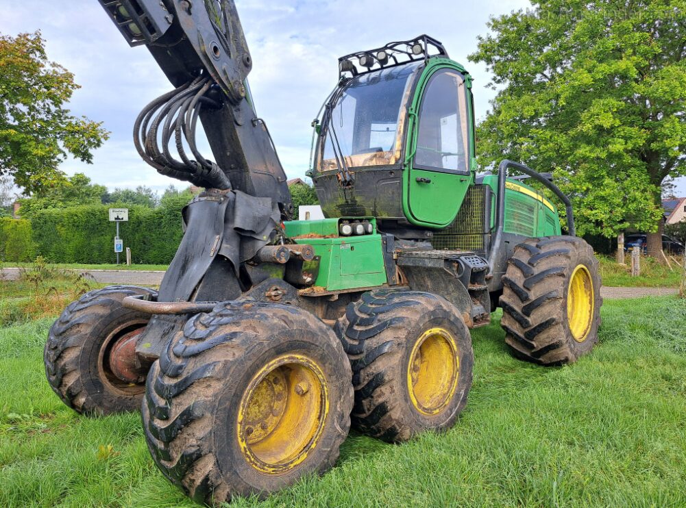 John Deere 1170E