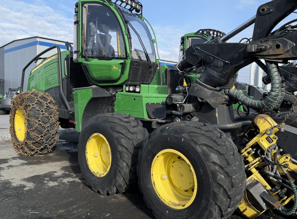 John Deere 1270G