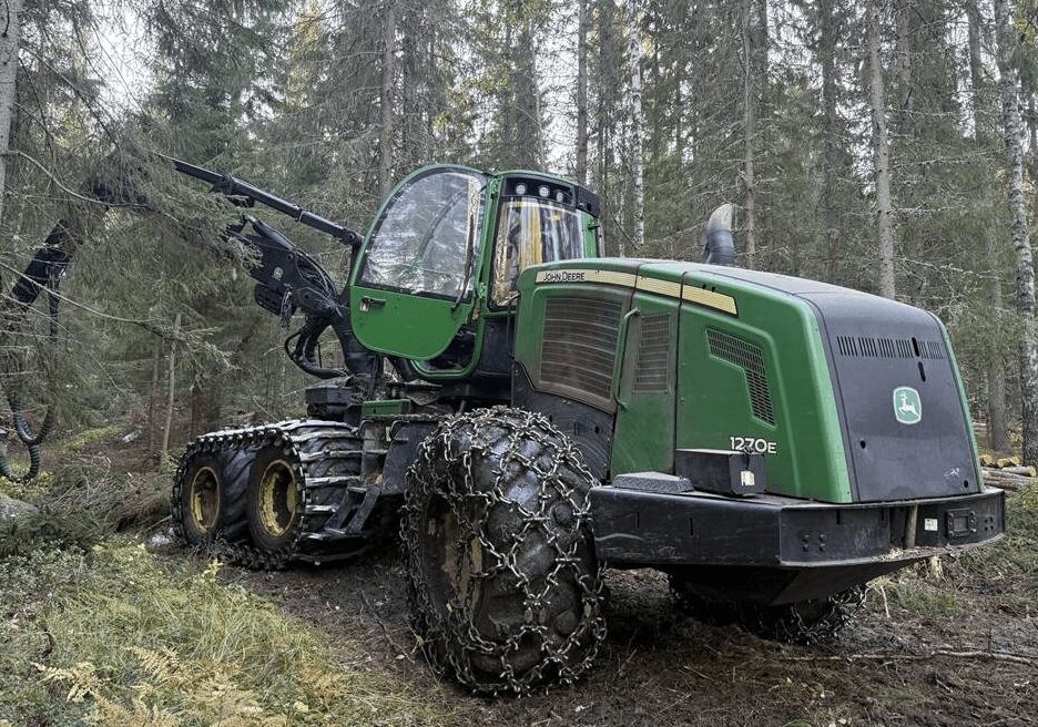 John Deere 1270E