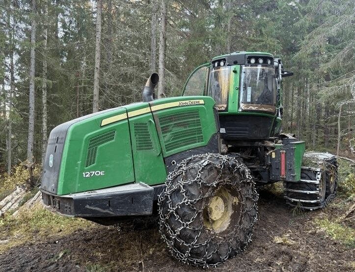 John Deere 1270E