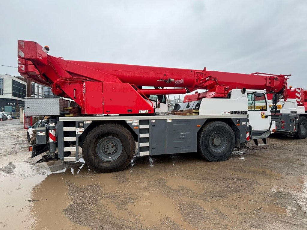 Liebherr LTM 1040-2.1