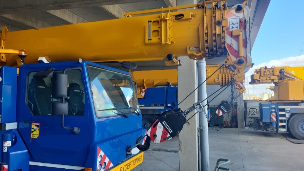 Liebherr LTM 1040-2.1