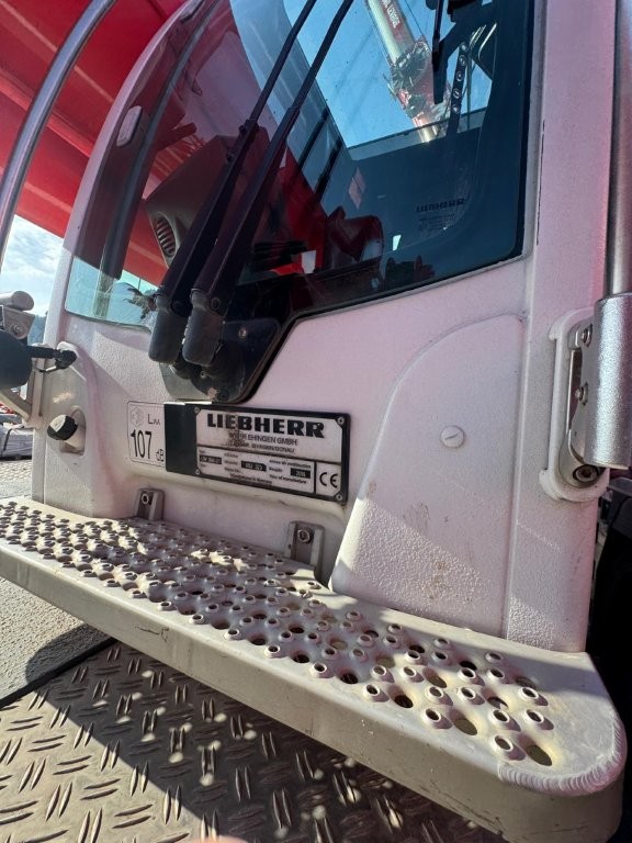 Liebherr LTM 1040-2.1